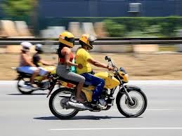 Cidadã critica serviço de mototáxi em Irecê e provoca debate sobre fiscalização