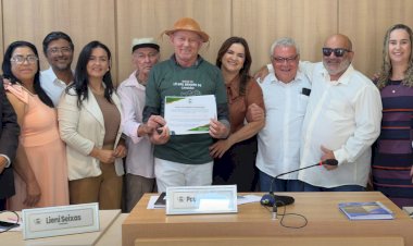 Francisco Paulo Nogueira Filho recebe o título de cidadão Ibitaense