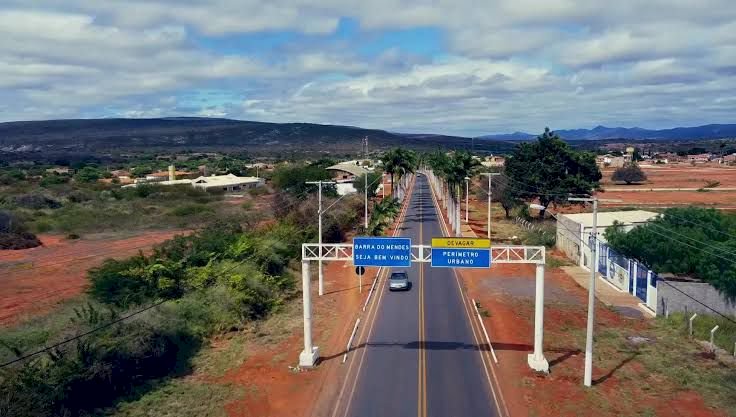 Homem é preso após tentar matar vítima e fugir por quintais em Barra do Mendes