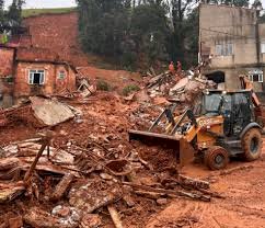 Temporal histórico deixa 21 mortos e rastro de destruição em cidades da Zona da Mata mineira