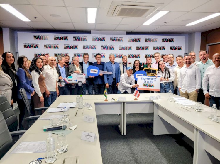 Em encontro com o governador Jerônimo, prefeito Iko garante pacote de investimentos para Central